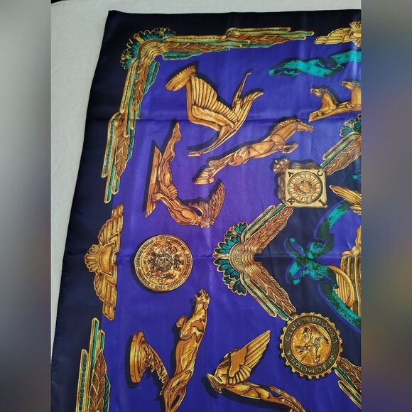 Vintage Scarf Parures De Vent Car Ornaments Gold - Picture 3 of 16